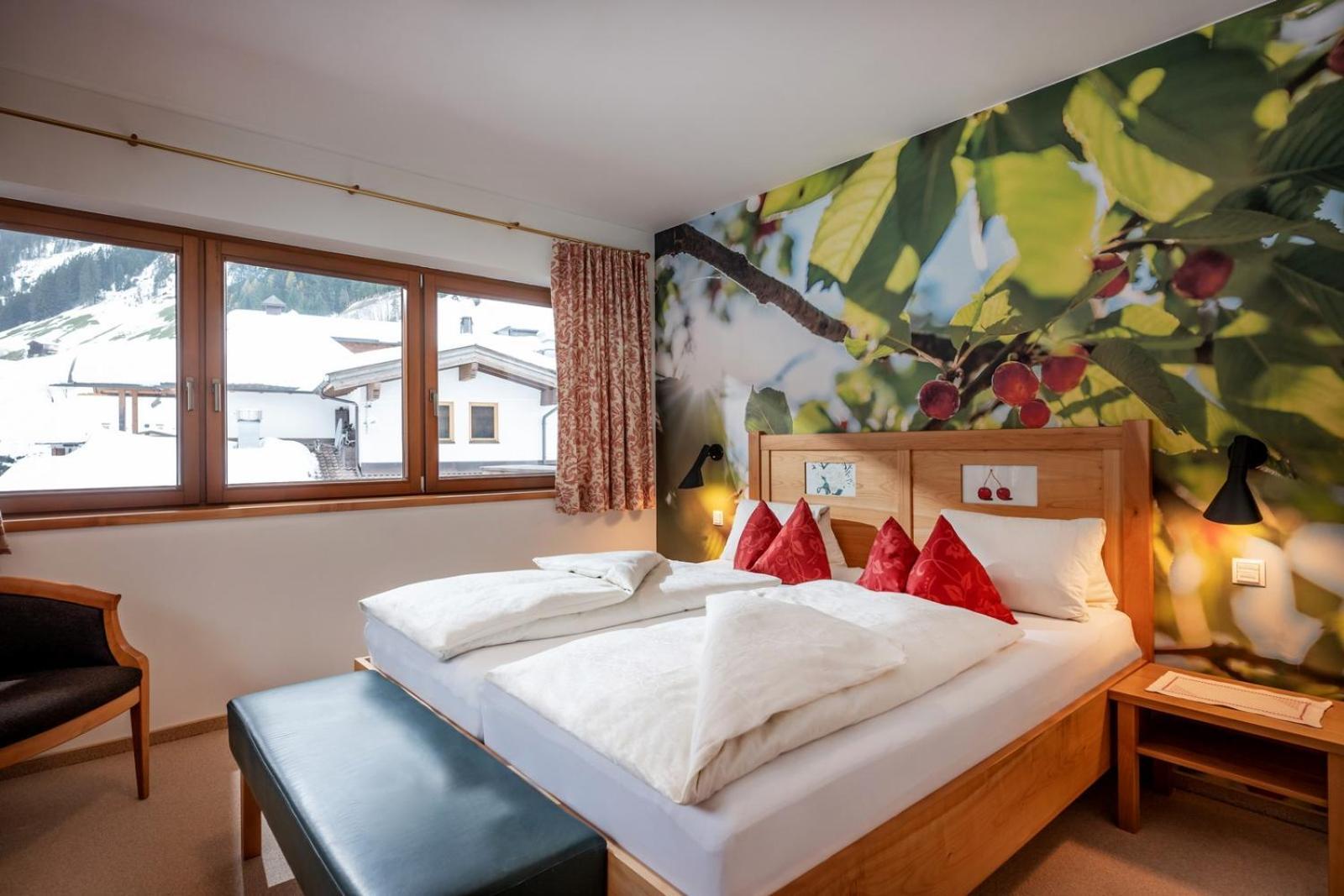 Natur-&Wanderhotel Tuxertal Exterior foto