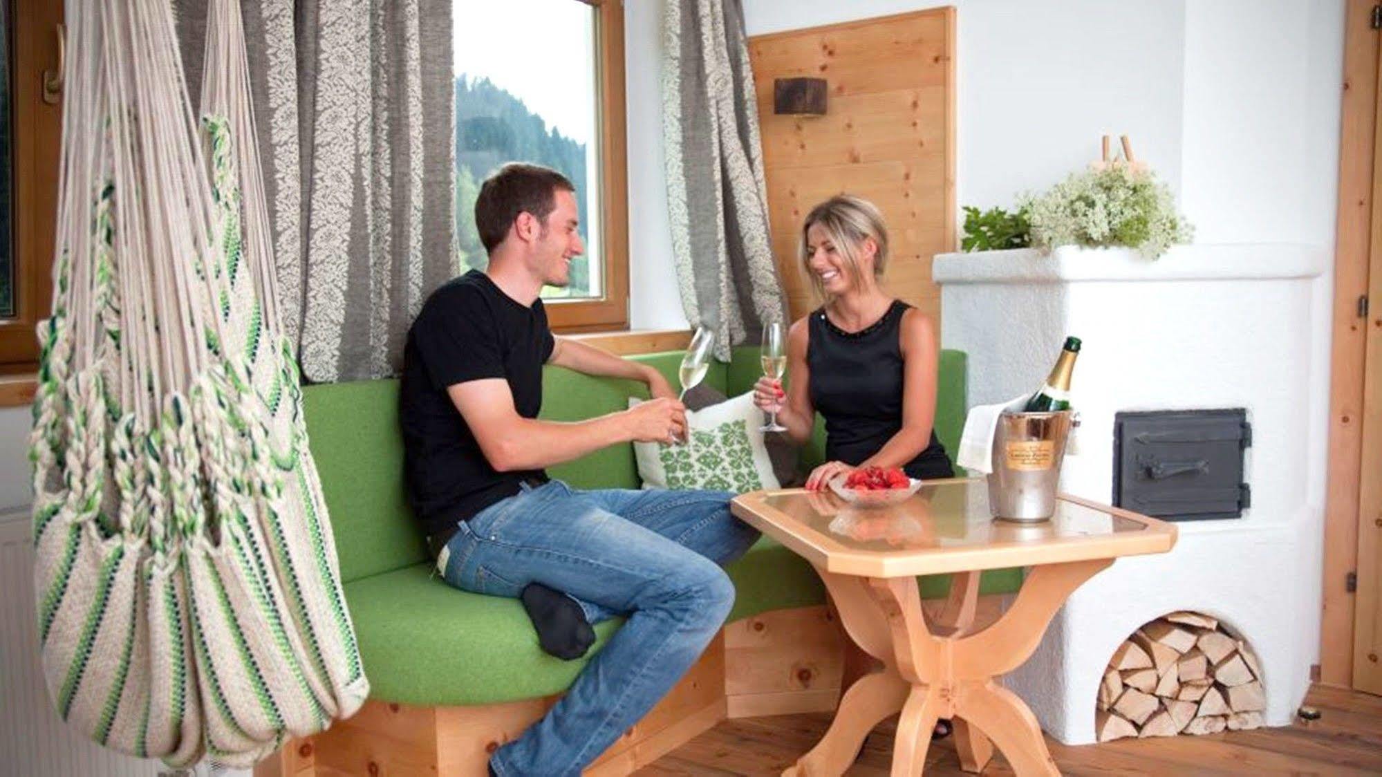 Natur-&Wanderhotel Tuxertal Exterior foto